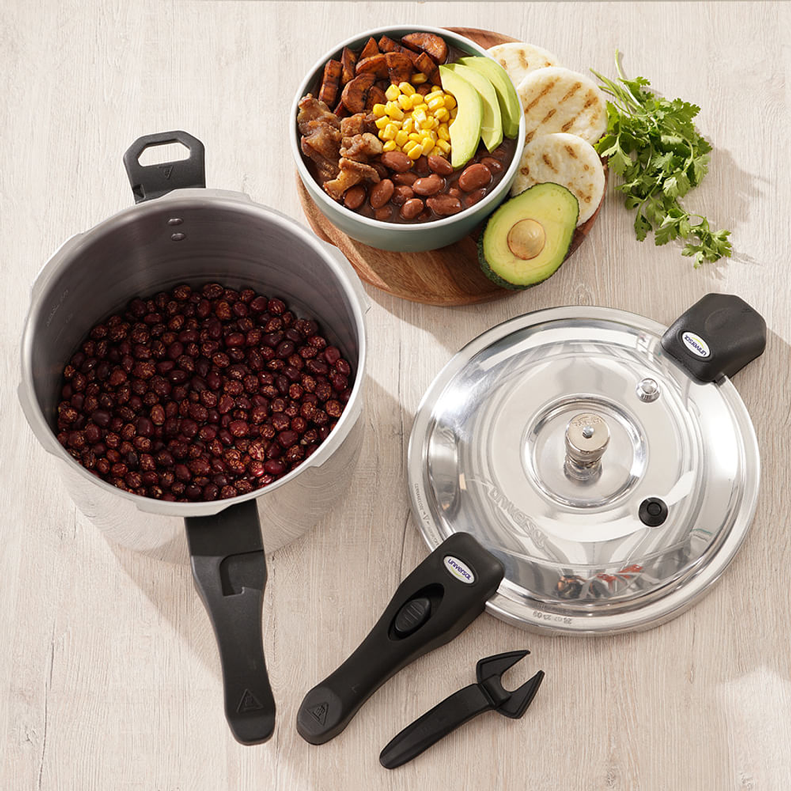 Olla a Presión Ultra Max en aluminio con cierre interno 6