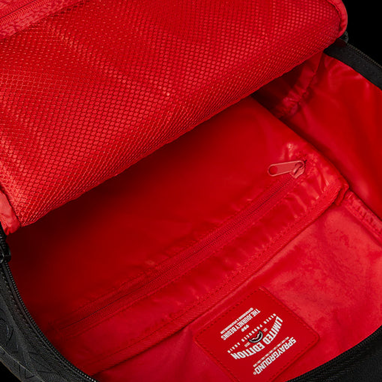 MOCHILA NEGRA TONAL MONOGRAM EMBOSS SHARK SPARYGROUND 4