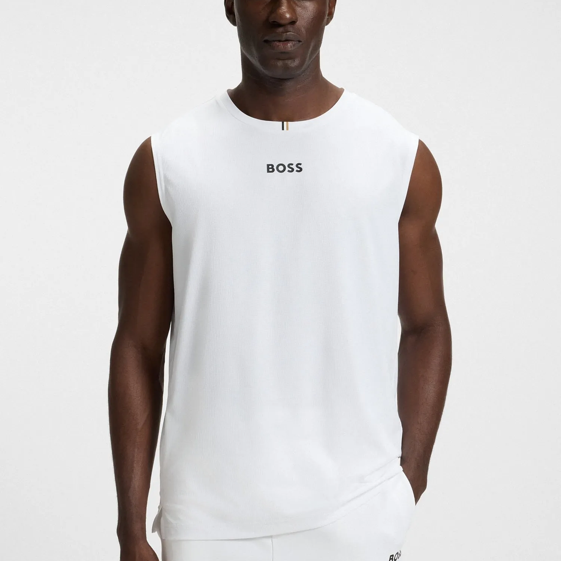 CAMISETA DE TIRANTES DEPORTIVA DE TEJIDO ELÁSTICO CON RAYAS TRASERAS PLAYERA REGULAR FIT HOMBRE 1