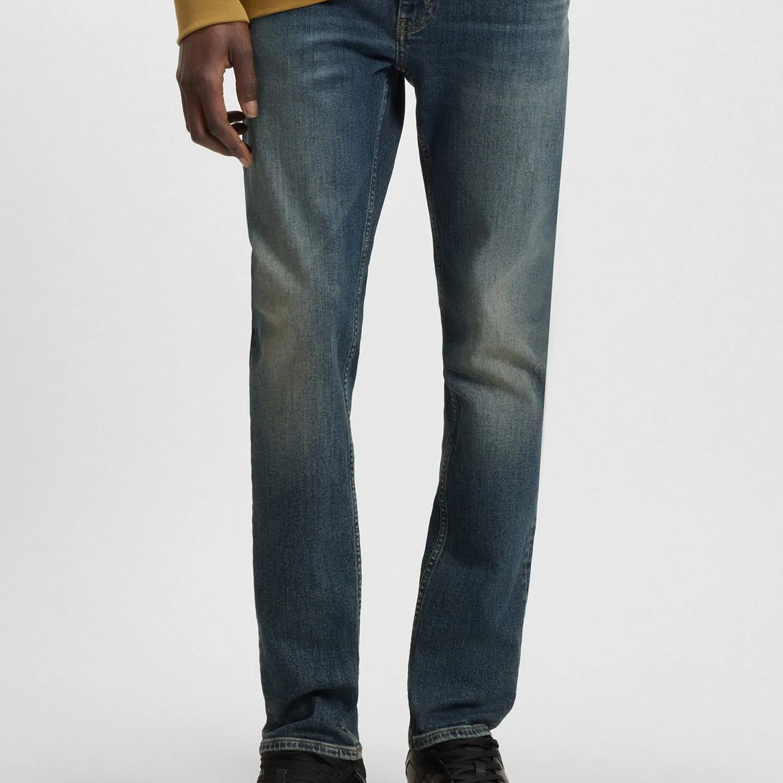 JEANS EXTRA SLIM FIT DE DENIM ELÁSTICO AZUL OSCURO JEANS EXTRA-SLIM FIT HOMBRE 3