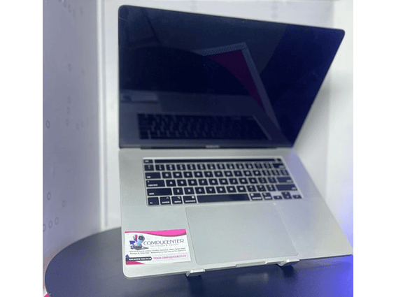 MacBook Pro 2019 - A2141 / 16 pulgadas 3
