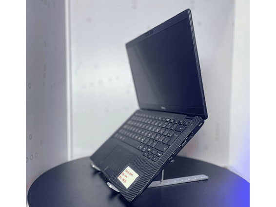 Portátil Dell Latitude 5300 3