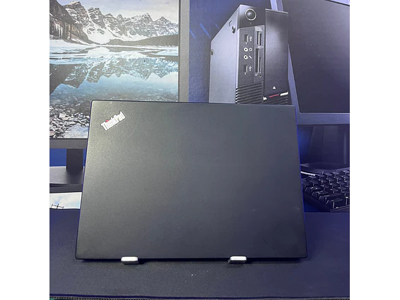 Portátil Lenovo ThinkPad X390 2