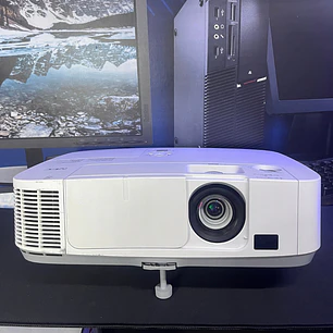Proyector NEC P420X