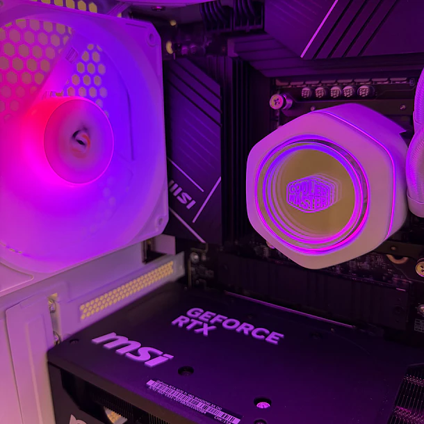 PC ELITE Amd Ryzen 9 9900X3D 12-Core + 32GB DDR5 + RX 9070 XT 16GB 8