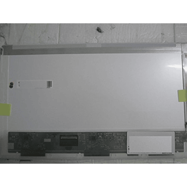 Sony Vaio PCG-61A12L Reemplazo de la pantalla LCD del portát 4