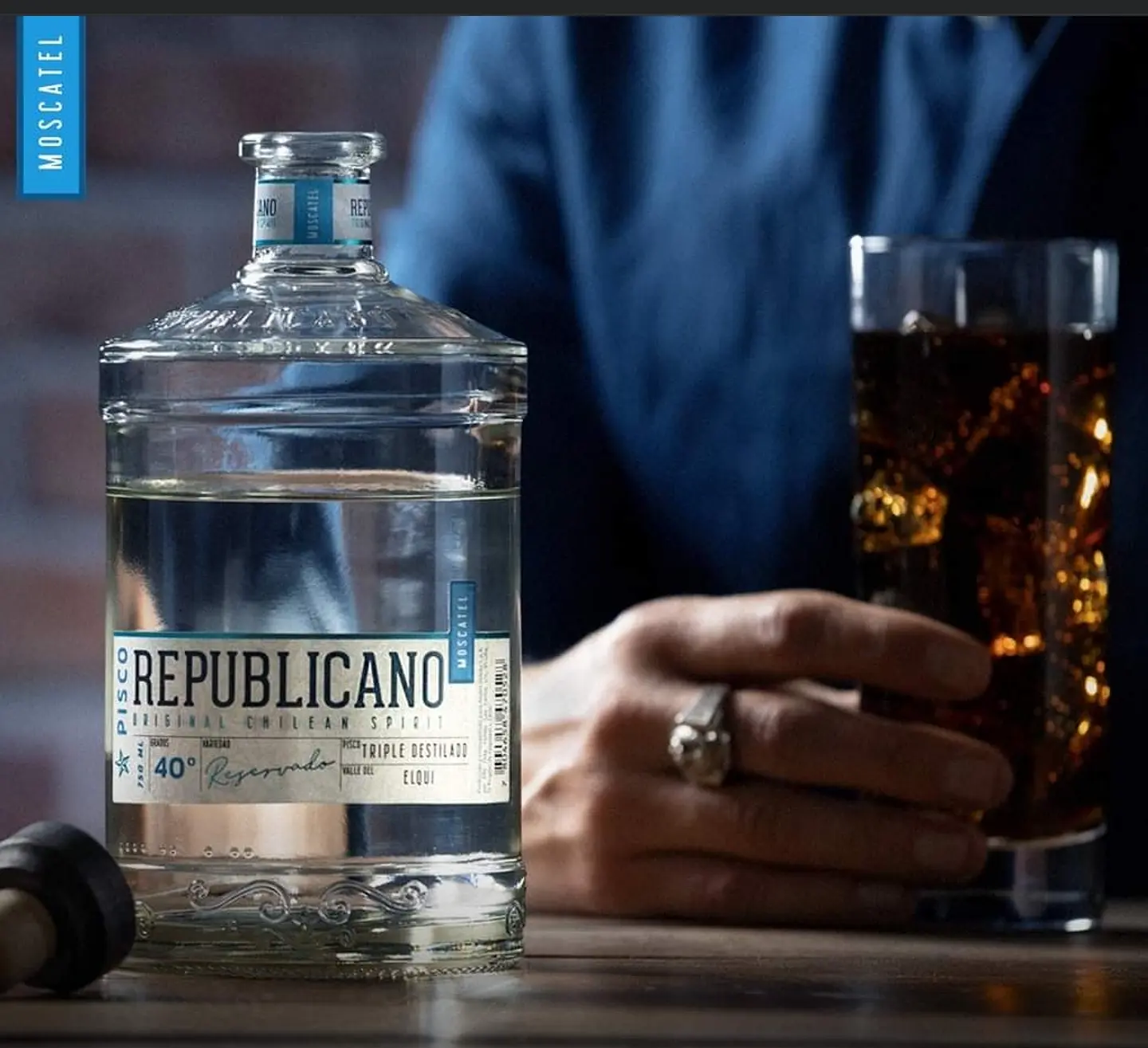 Pisco Republicano Moscatel 40° 4