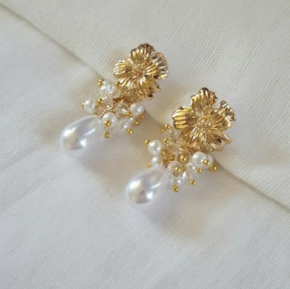 Aros flor racimo perlas 3