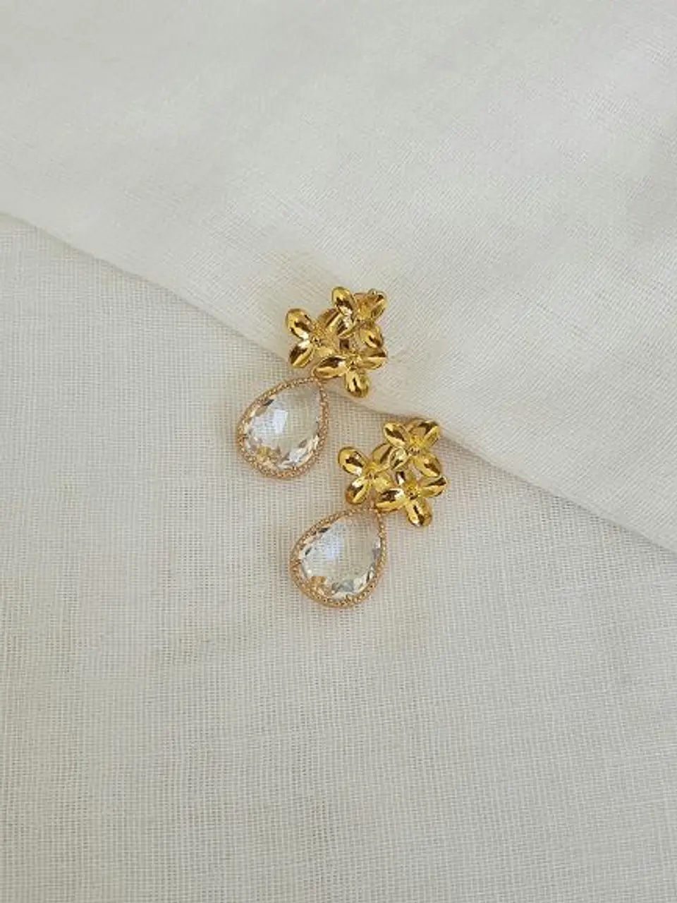 Aro tres flores con cristal 2