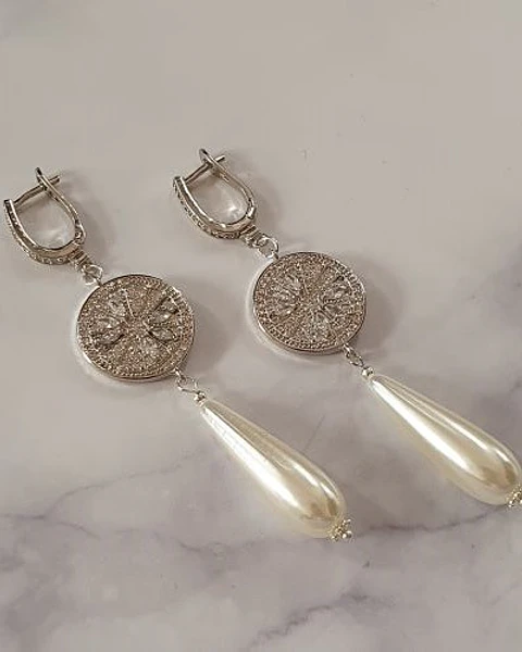 Aros Largos perlas y circonita