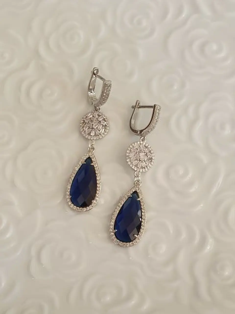Aros circonita y cristal azul 4