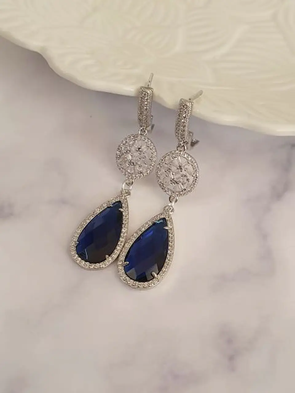 Aros circonita y cristal azul 2