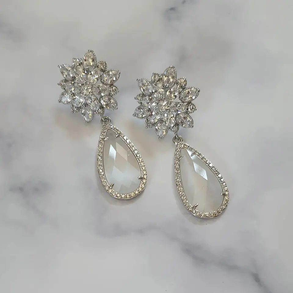Aros circonita y Cristal blanco 3