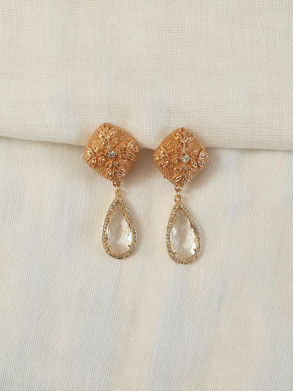 Aros rombo con circonita y cristal transparente 2