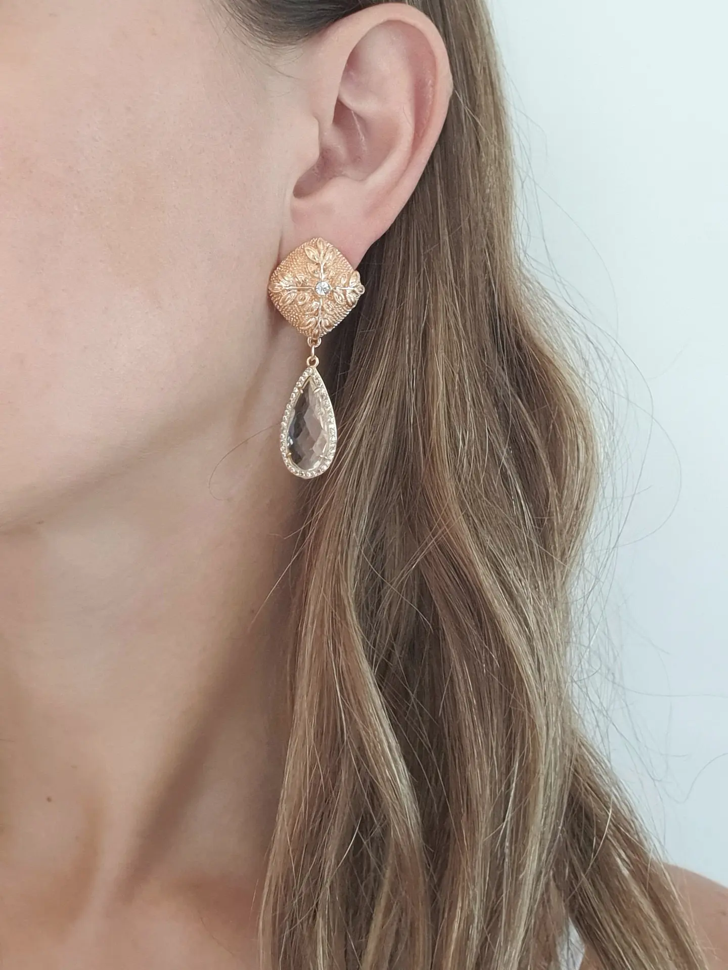 Aros rombo con circonita y cristal transparente 3