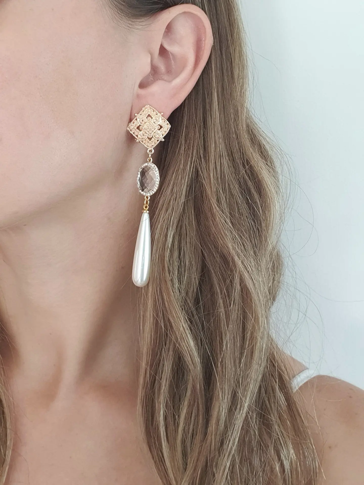 Aros largos cristal y perla 3