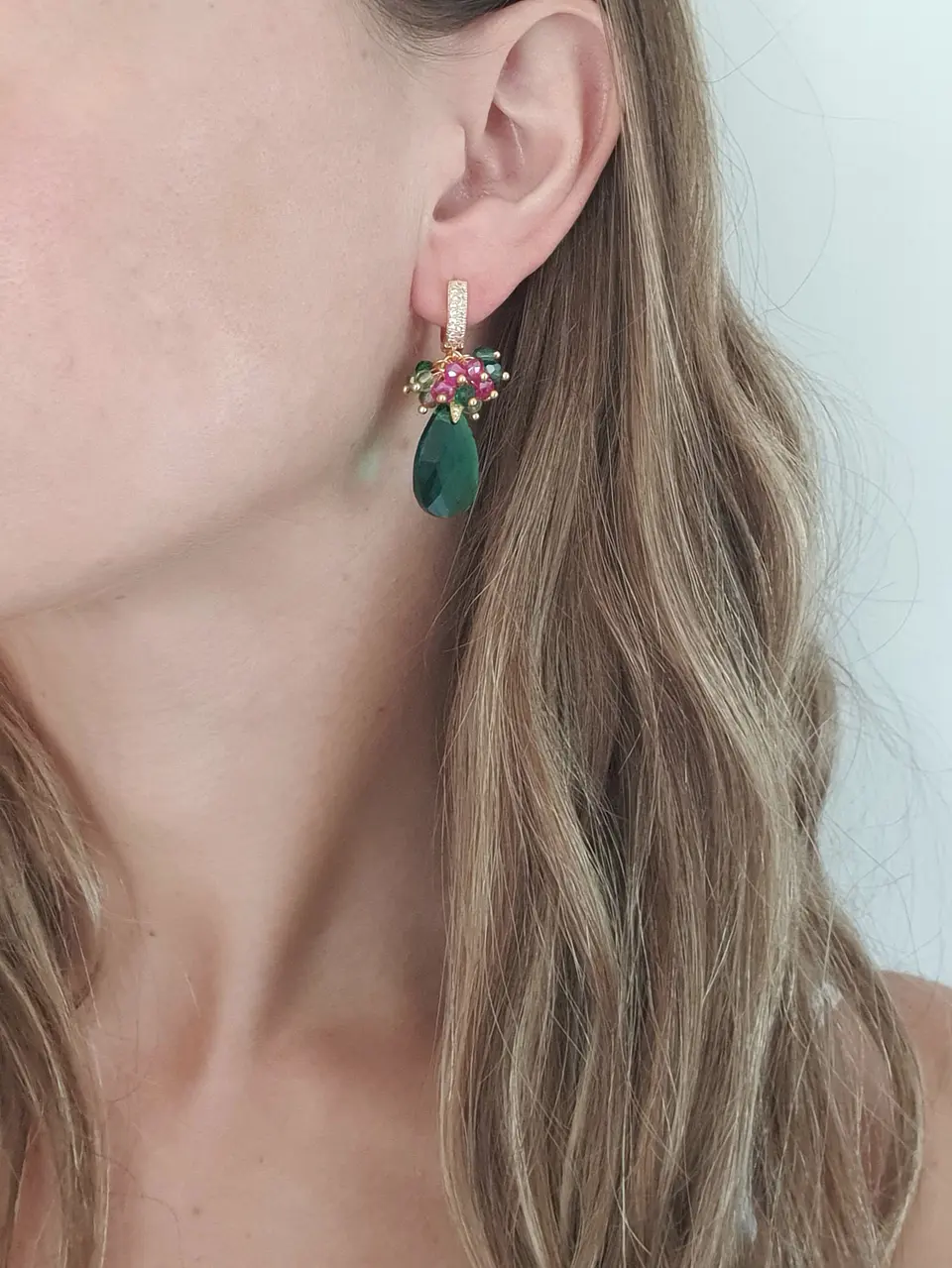 Aros con racimo verde con fucsia 3