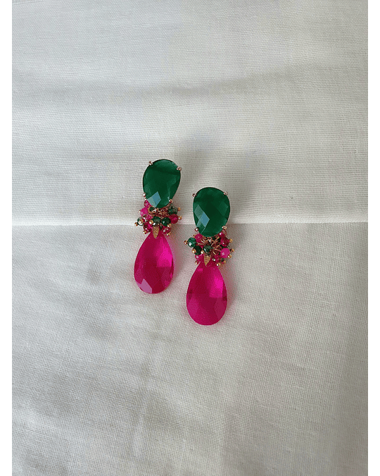 Aros con racimo verde y fucsia