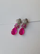 Aros plateados con cristal fucsia y racimo - Miniatura 4