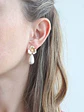 Aros flor con circonita y perla - Miniatura 3