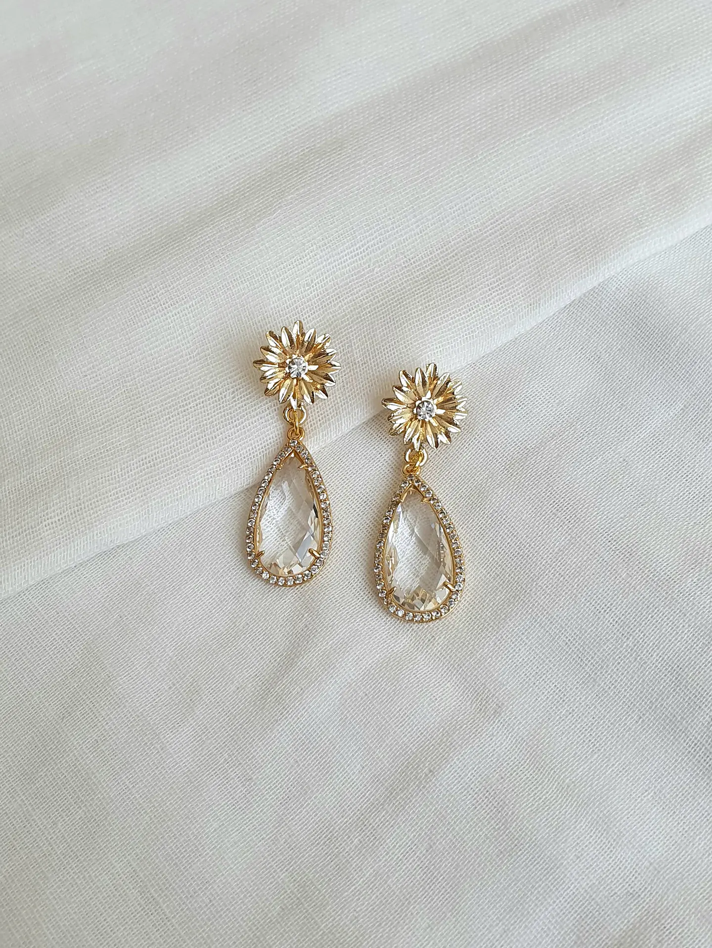 Aros flor con cristal con circonitas 1