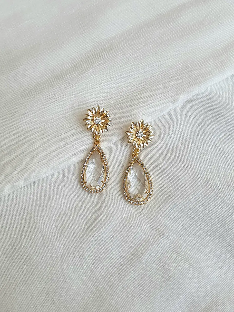 Aros flor con cristal con circonitas 1