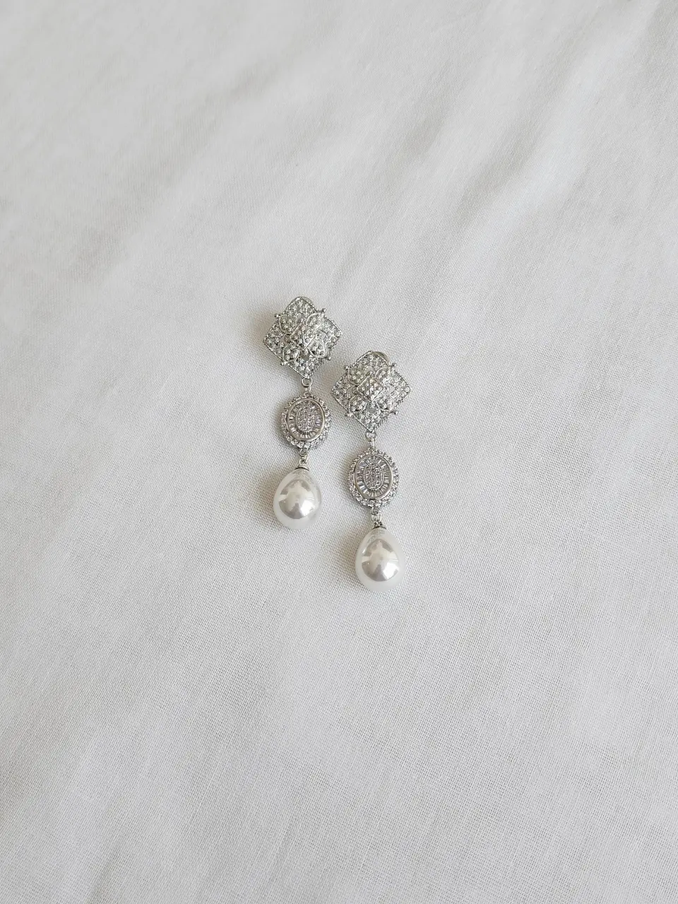 Aros con circones y perla 2