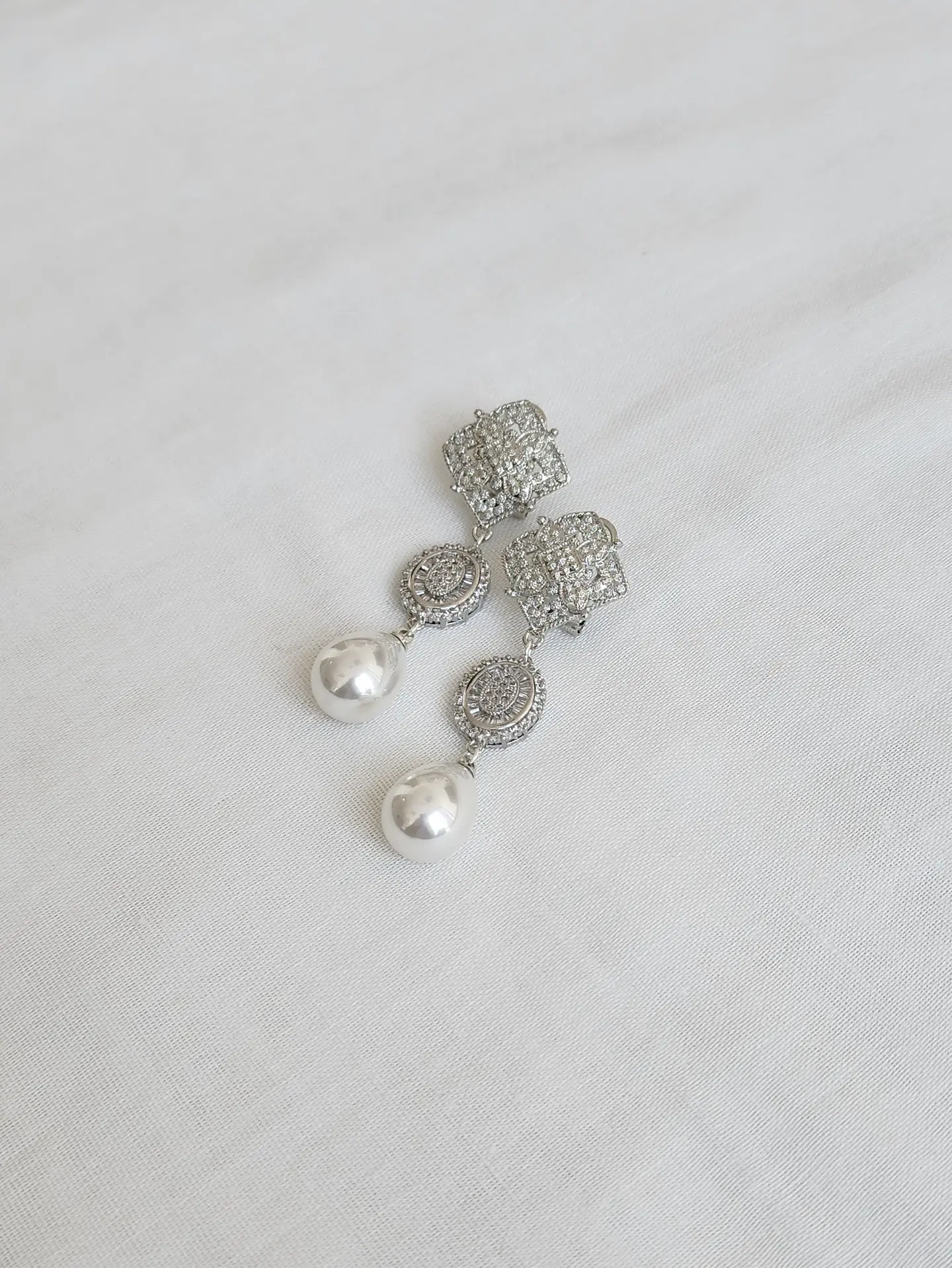 Aros con circones y perla 3