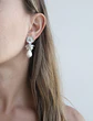 Aros flor con racimo y perla - Miniatura 5