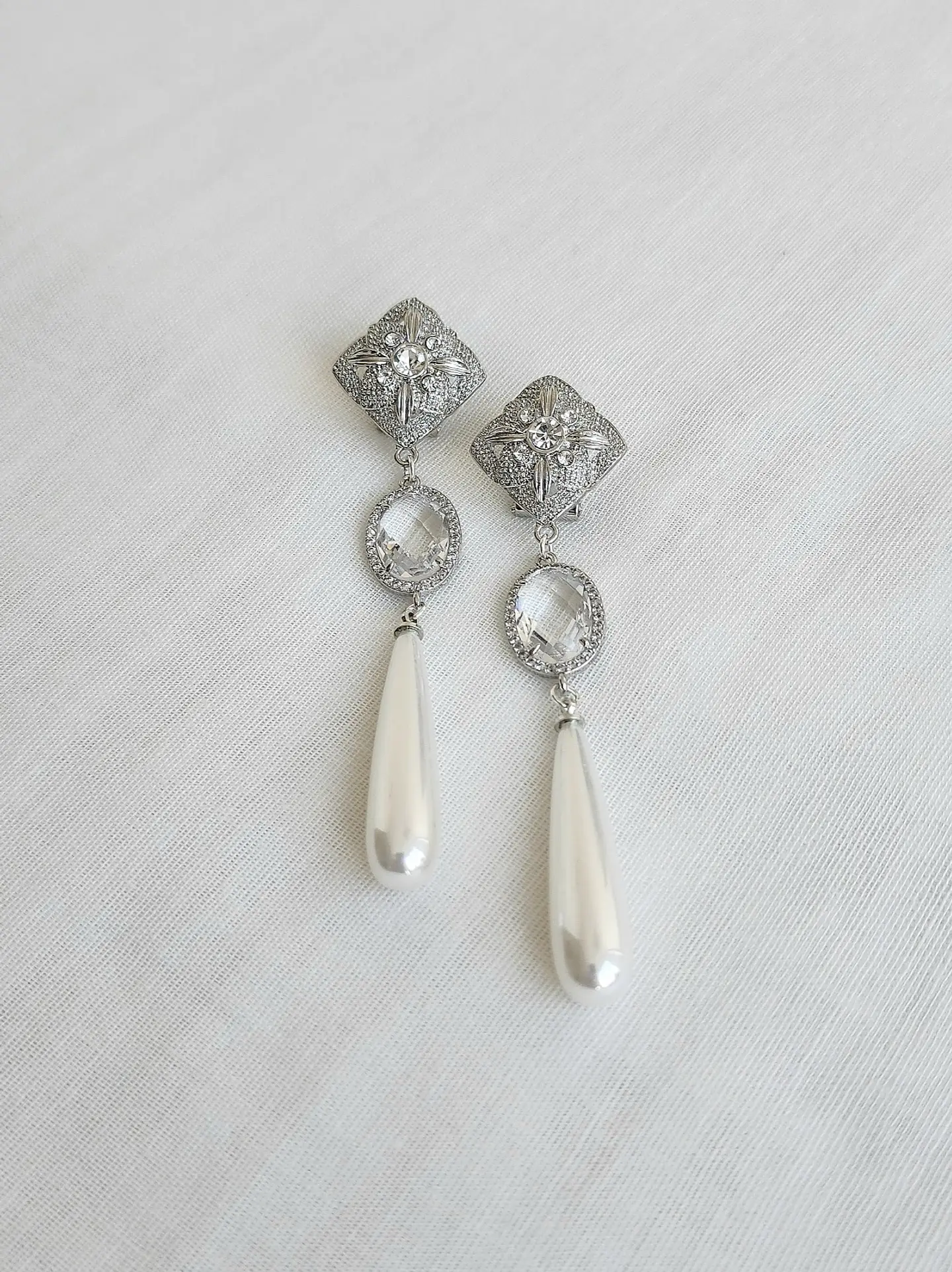 Aros largos con cristal y perla 3
