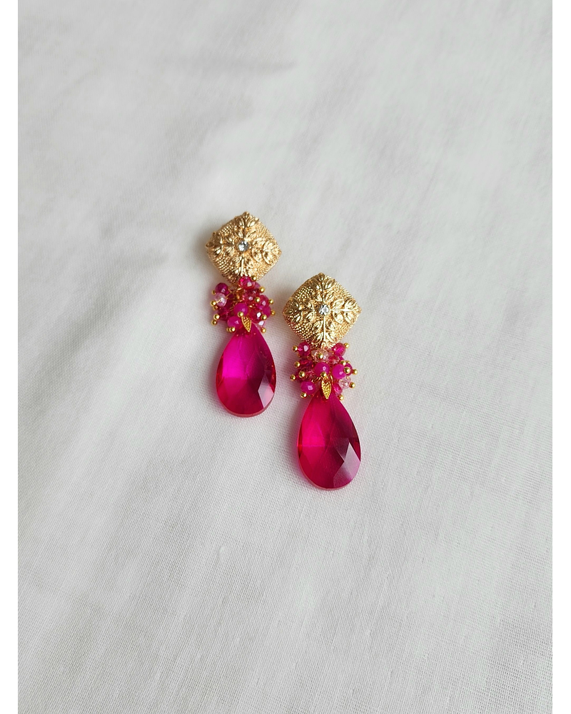 Aros fucsia con racimo