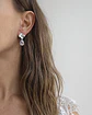Aros flor pequeña con circonita en forma de gota - Miniatura 3