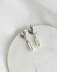 Aros hoja con circonita y perla - Miniatura 1