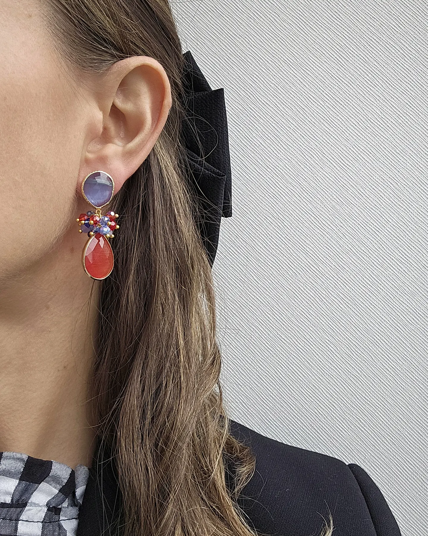 Aros azules y rojo con racimo 3