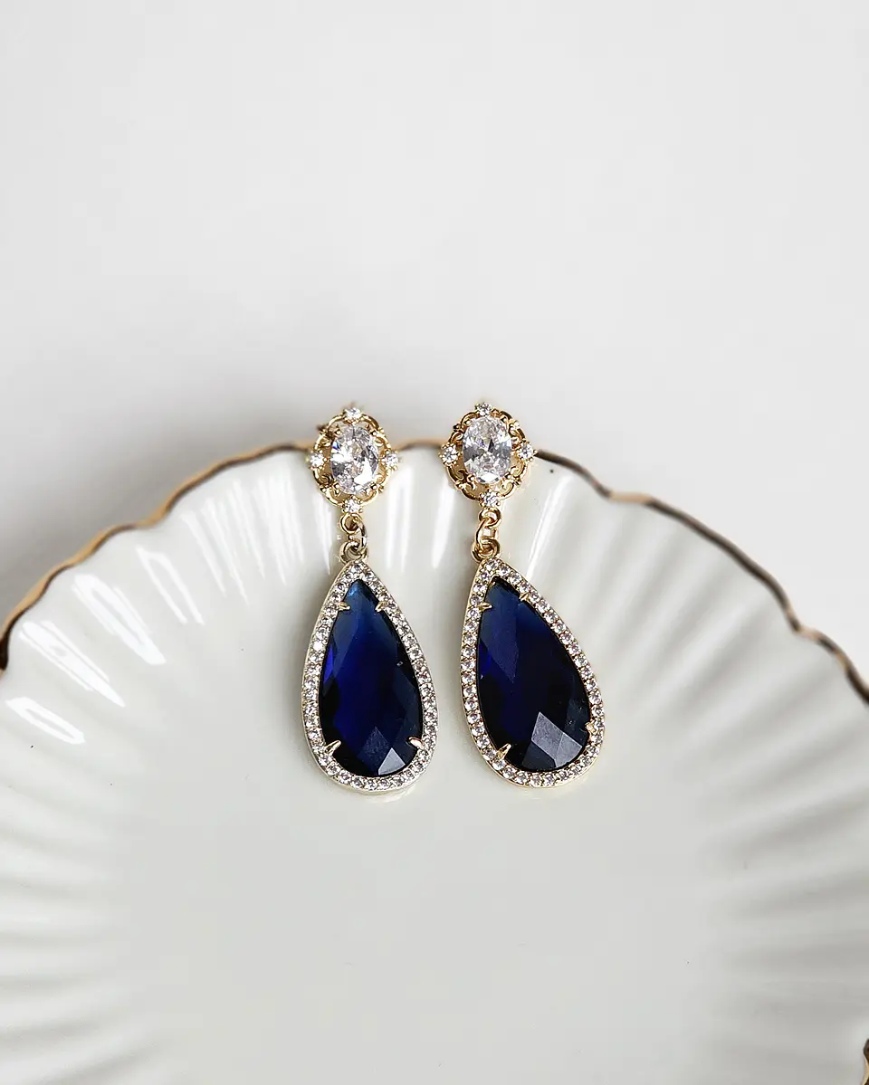 Aros circonita y cristal azul 3