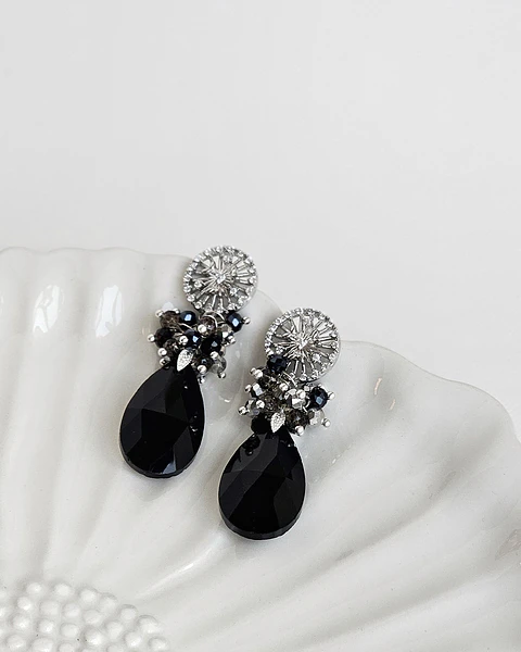 Aros plata mándala con circonitas y cristal negro
