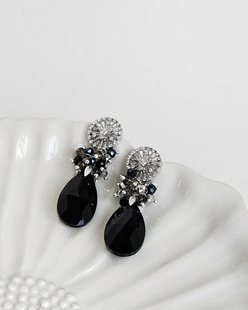 Aros plata mándala con circonitas y cristal negro 1