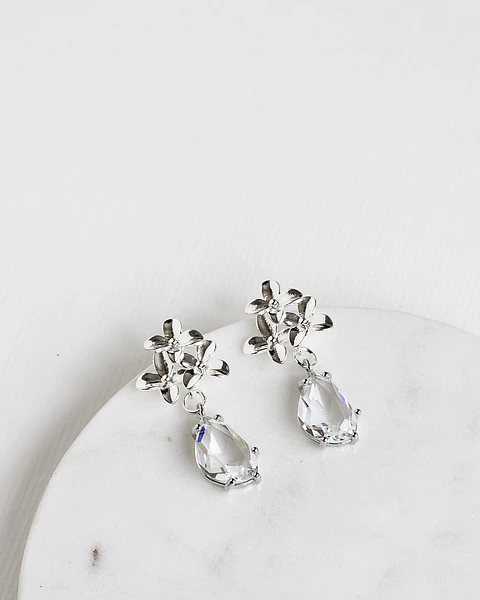 Aros tres flores con cristal irregular