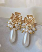 Aros flor con perla alargada y racimo - Miniatura 3