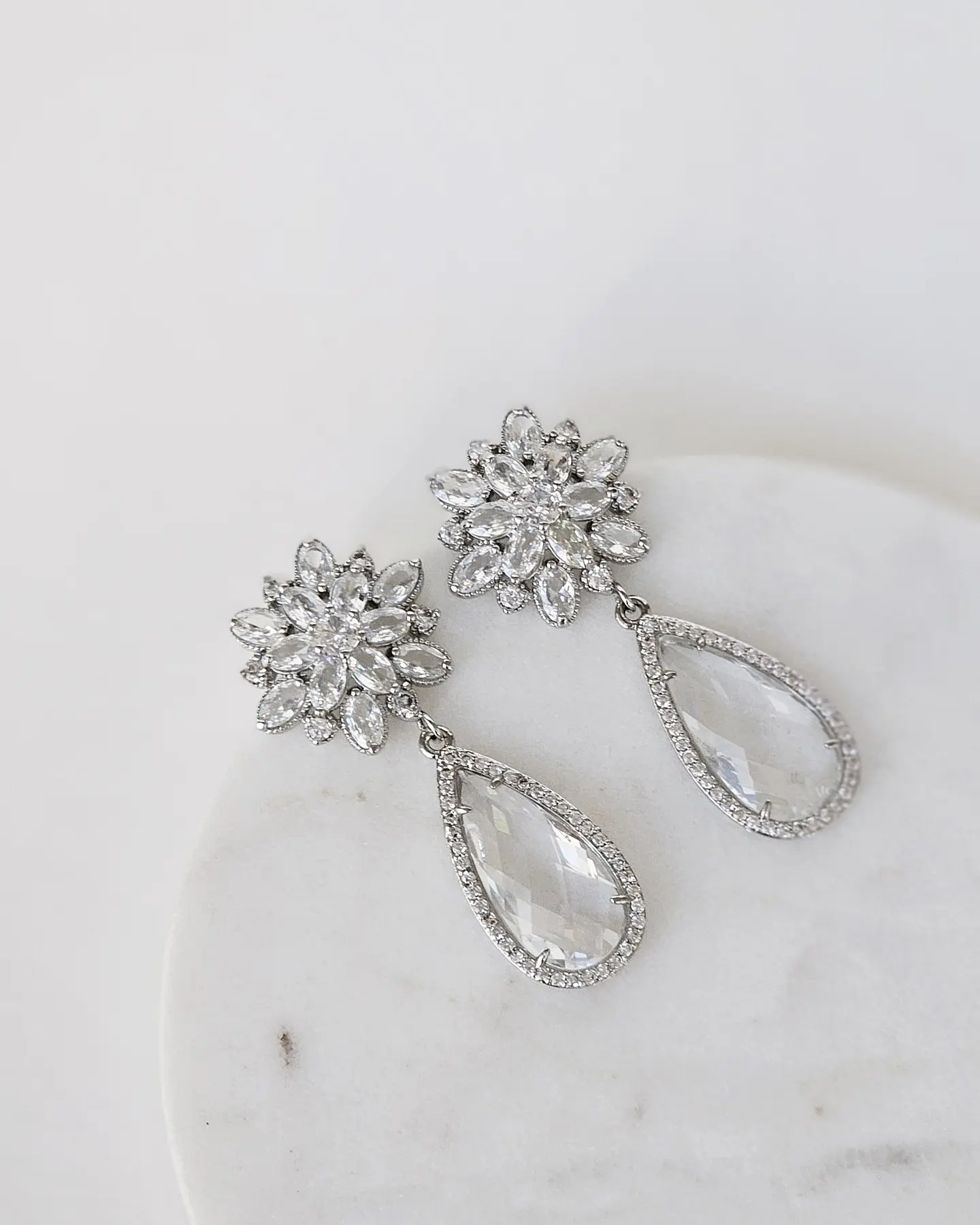 Aros con circonitas y cristal transparente 2
