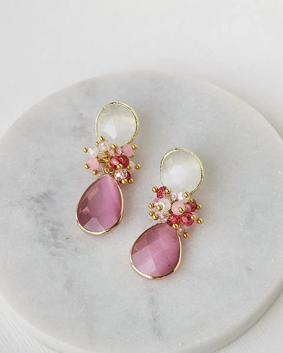 Aros blancos y rosado con racimo 3