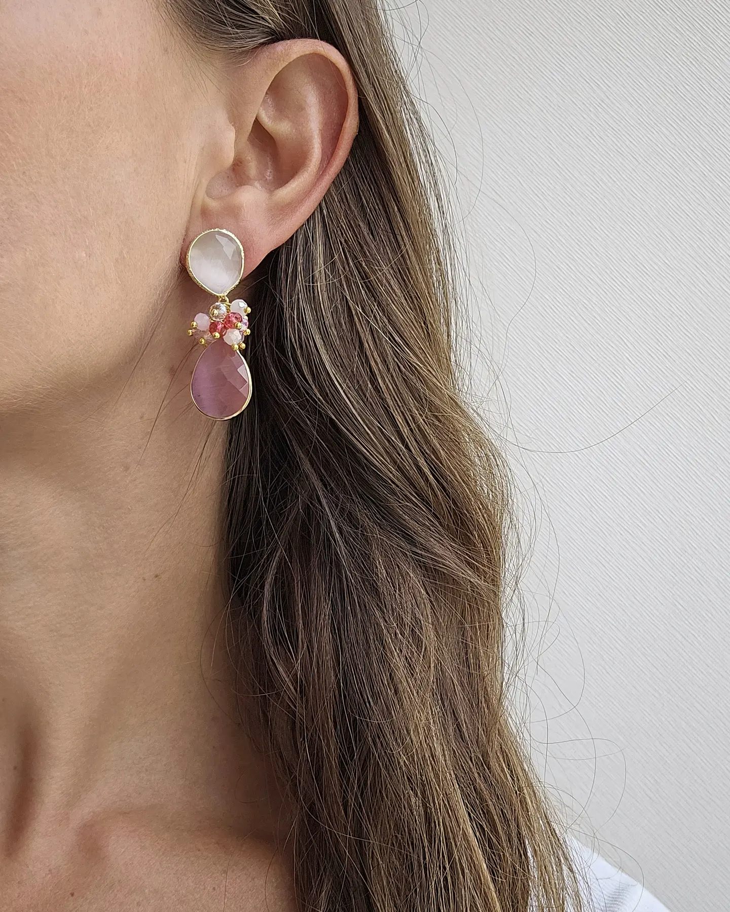 Aros blancos y rosado con racimo 4