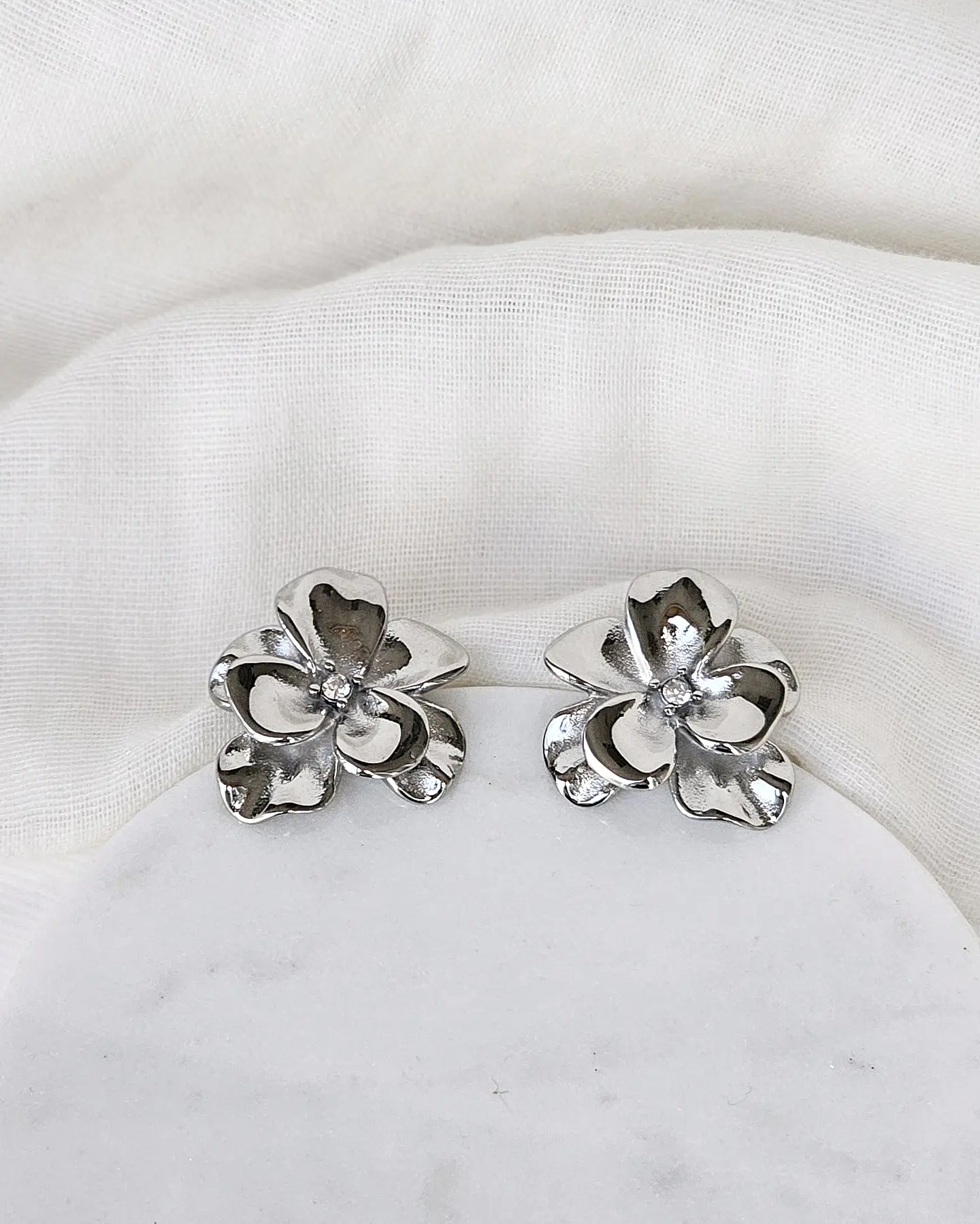 Aros flor circón plata 1