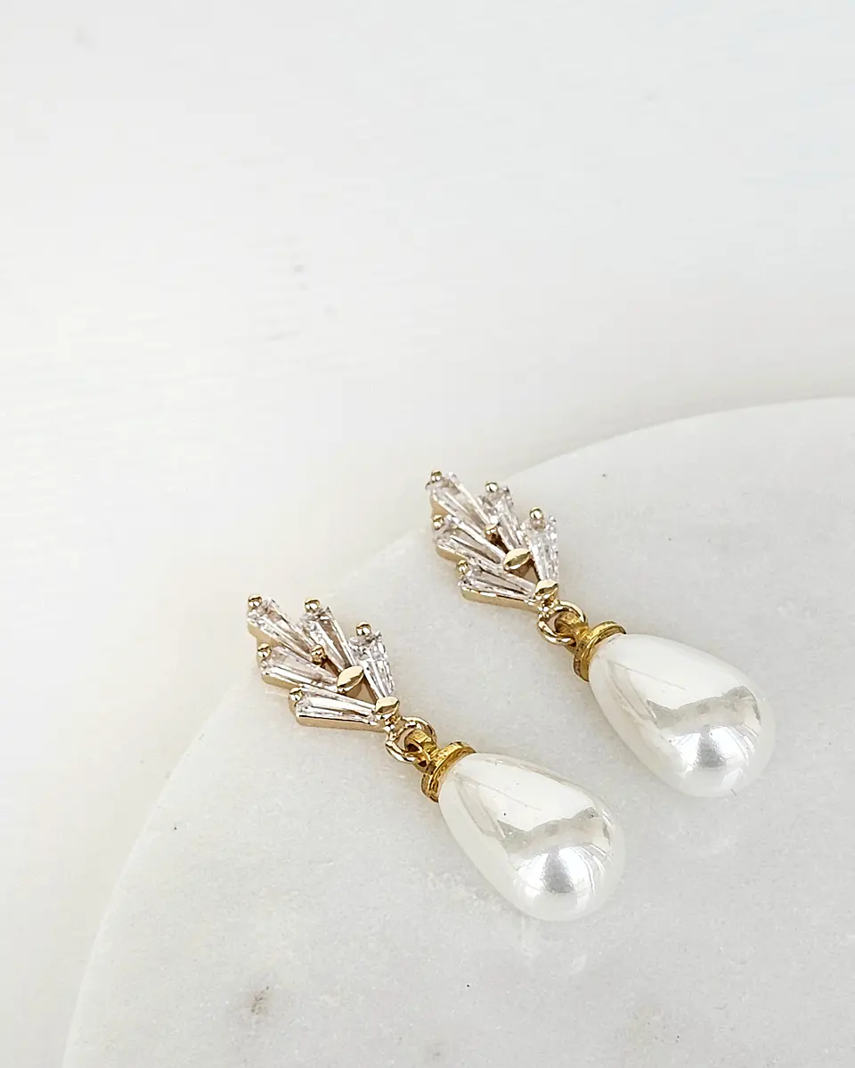 Aros circonita y perla chica oro 2