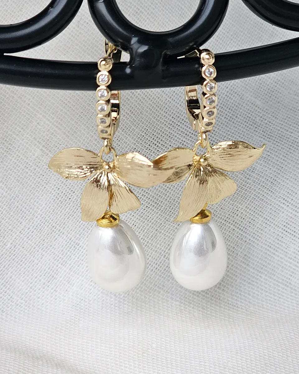 Aros argolla hoja y perla gold 2