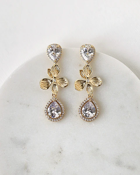 Aros circonita con flor y gota de circonita