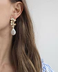 Aros doble flor con perla barroca natural - Miniatura 5