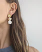 Aros flor con circonita, perla natural barroca y racimo - Miniatura 4
