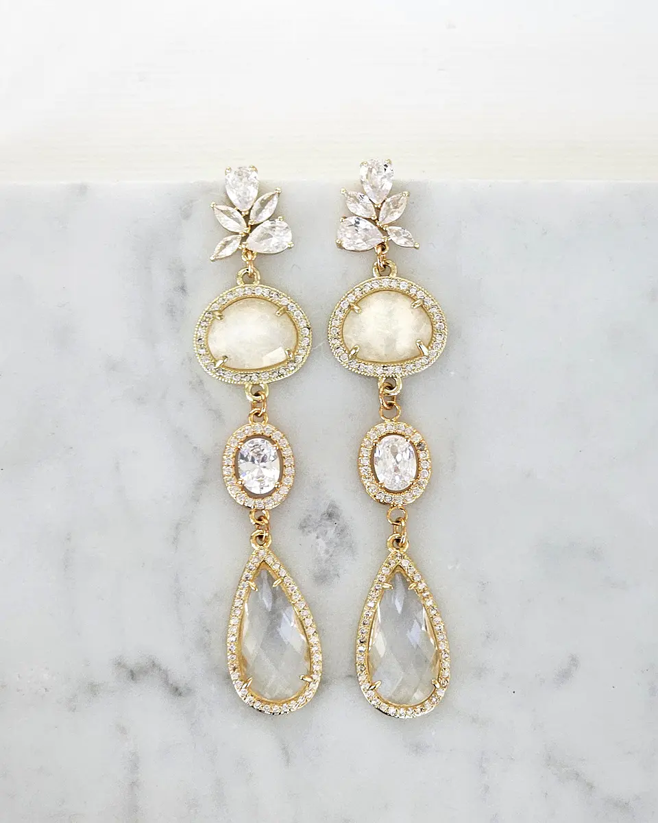 Aros largos cristal blanco y transparente con circonitas 2