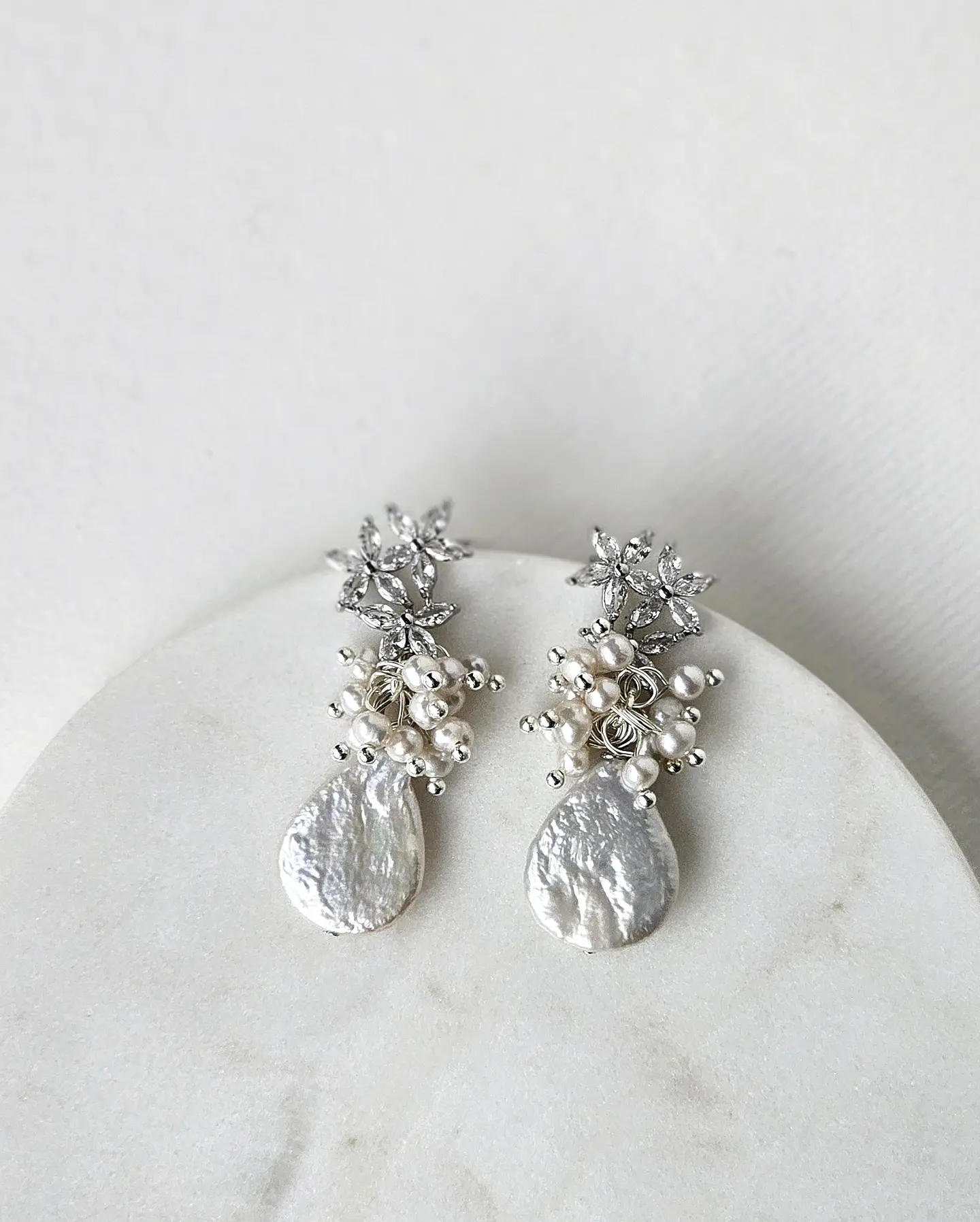 Aros tres flores circonita y perla natural silver 2
